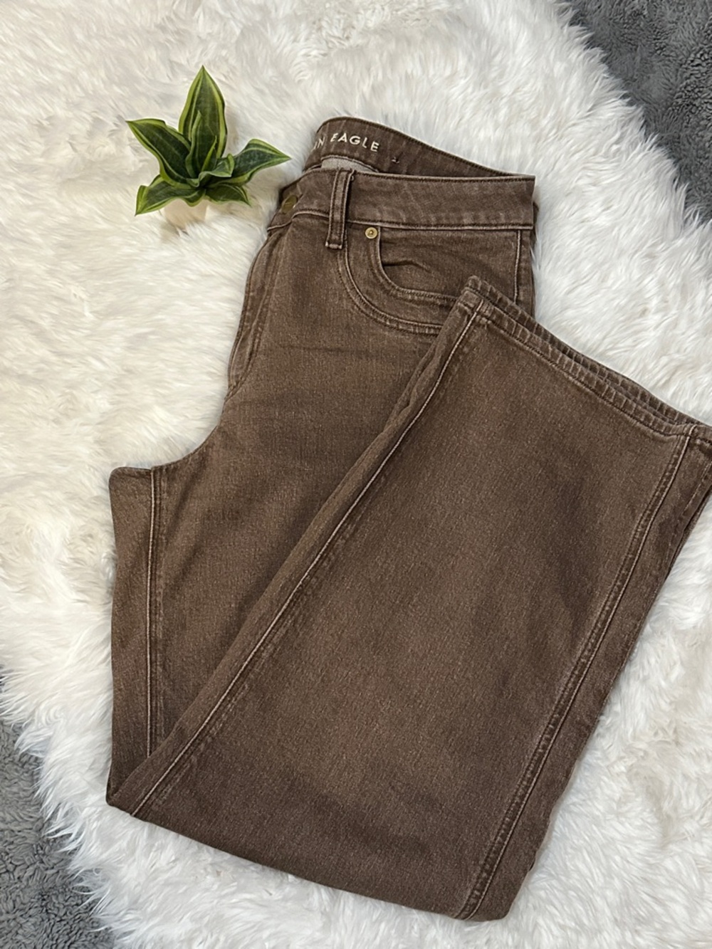 American Eagle Outfitters Brown High-Rise Jeans